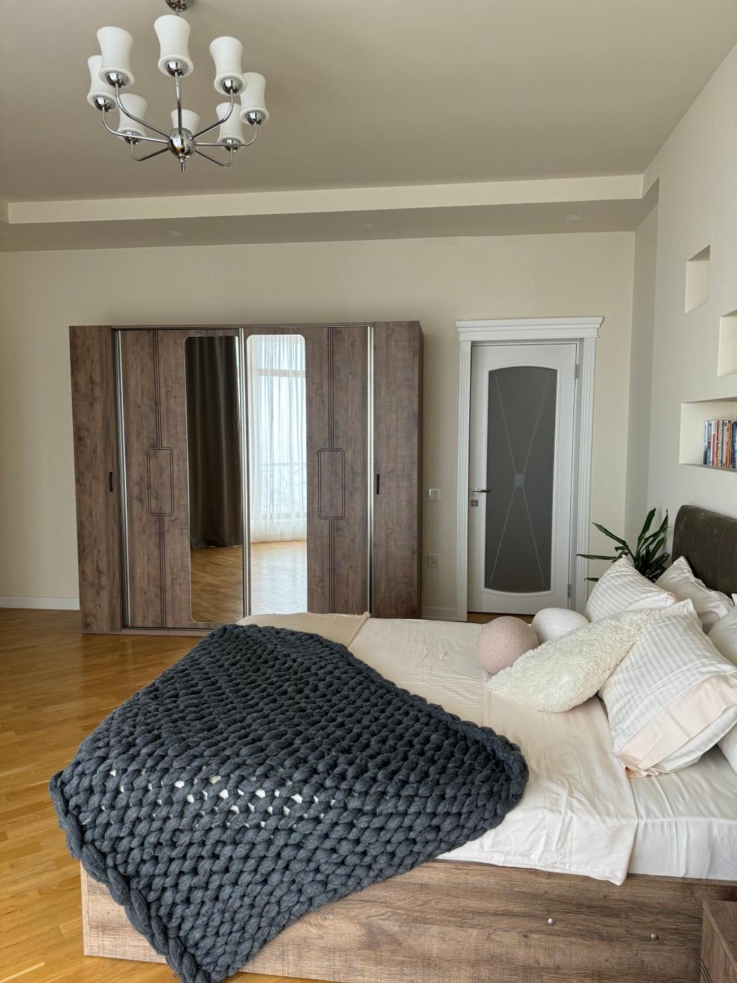 Double Bedroom With Stunning Sea View At Our
